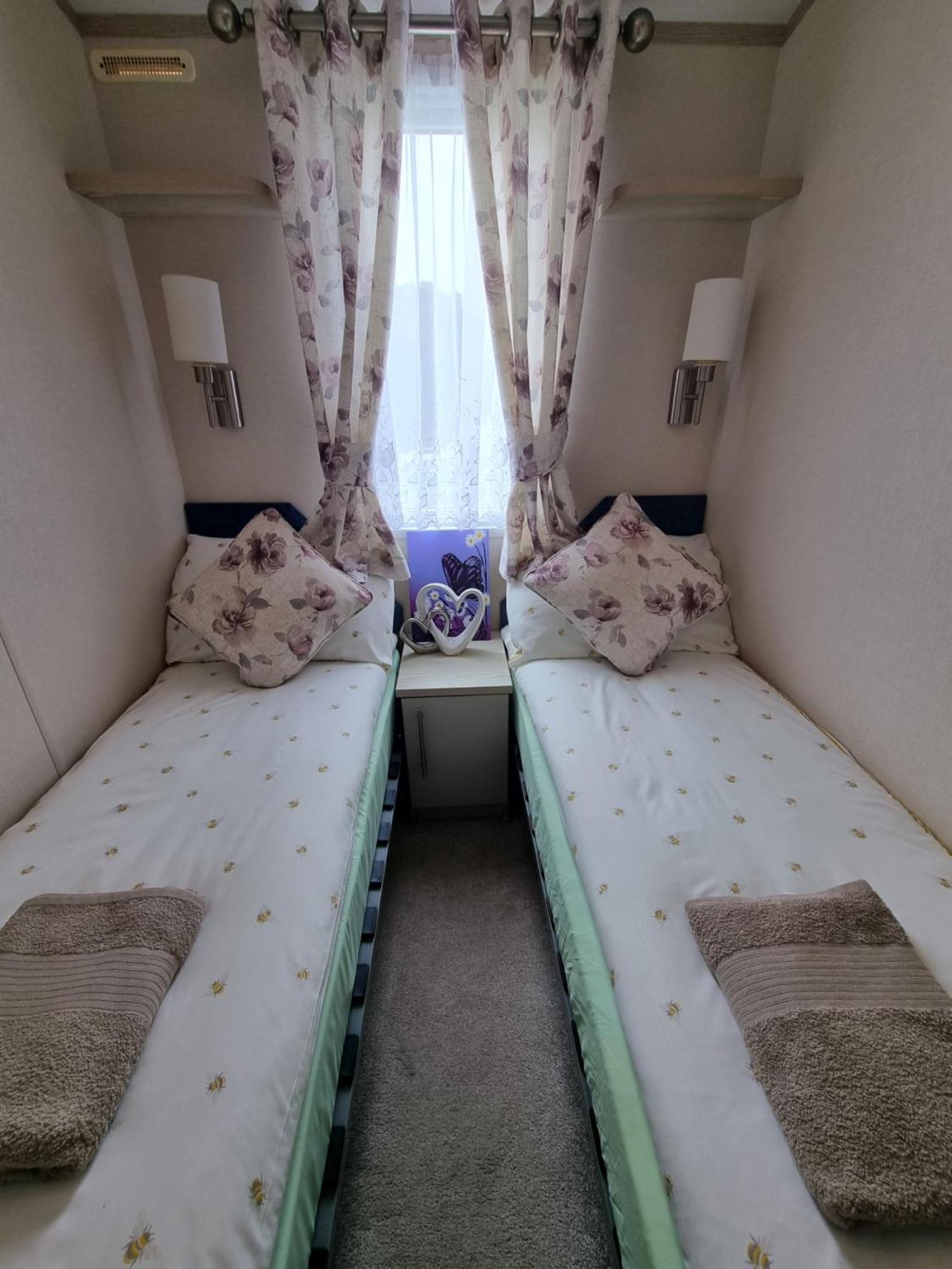 Static Caravan To Hire , Hoburne Devon Bay Ξενοδοχείο Goodrington Εξωτερικό φωτογραφία